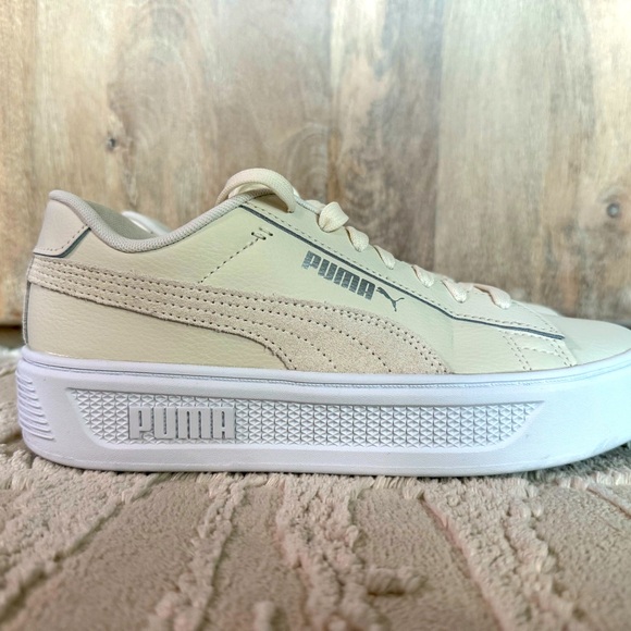 Women’s puma size 9.5 worn twice! - Picture 1 of 6